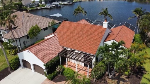Bulldog Roofs Image of Residential Home